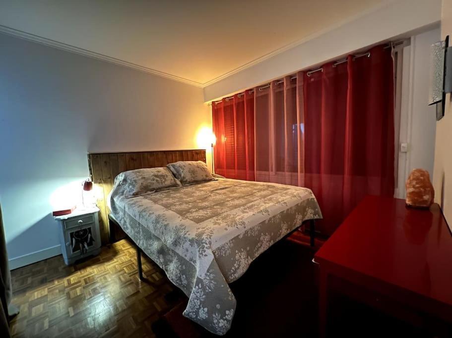 Grand Appartement Avec Balcon Et Parking Gratuit Sur Place 巴黎 外观 照片